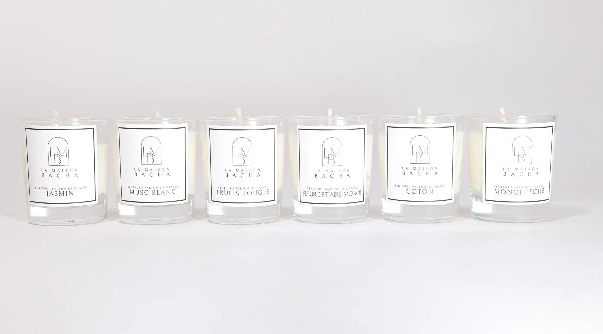 Coffret Découverte de La Maison BACHA avec 6 bougies parfumées 35g, incluant jasmin, musc blanc, fruits rouges.